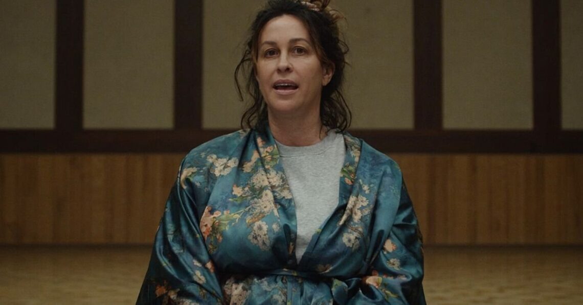 YouTube | Alanis Morissette