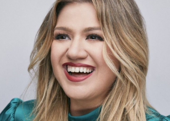 Instagram | @kellyclarkson