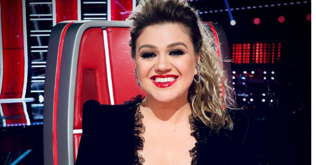 Kelly Clarkson Surprises Louisiana Residents With Rebuilt Homes After