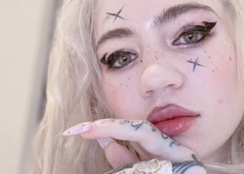 Instagram | @grimes