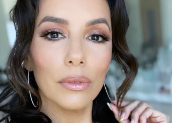 Instagram | @evalongoria