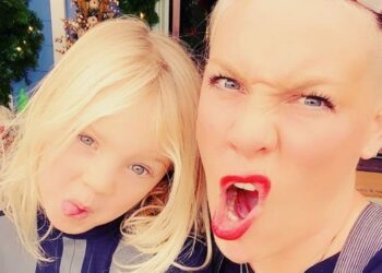 Instagram | @pink