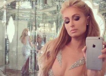 Instagram | @parishilton