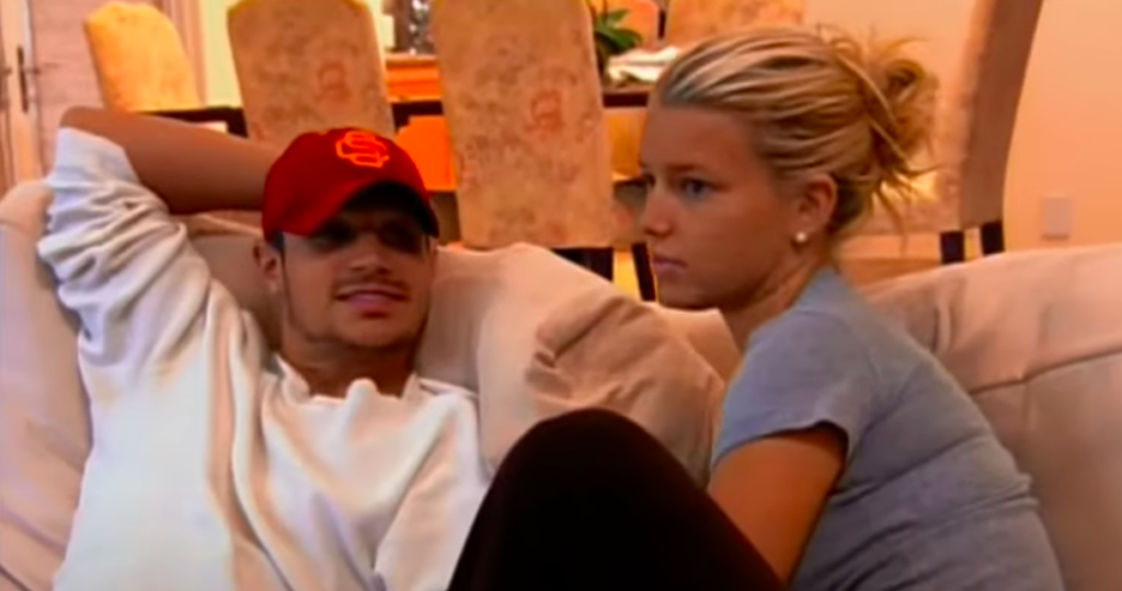 Nick and Jessica on the couch