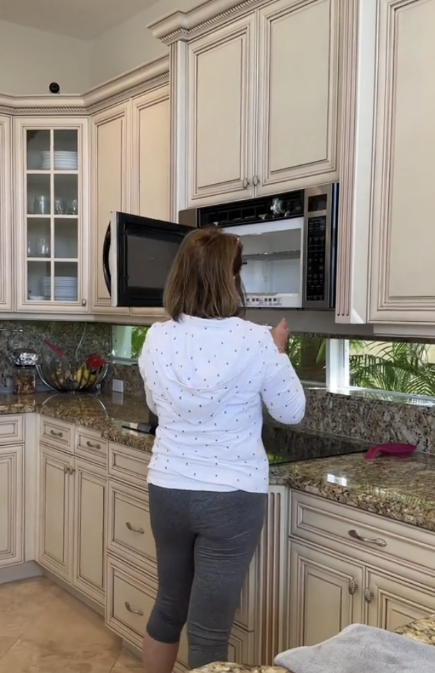 TikTok Poached Egg Hack Microwave