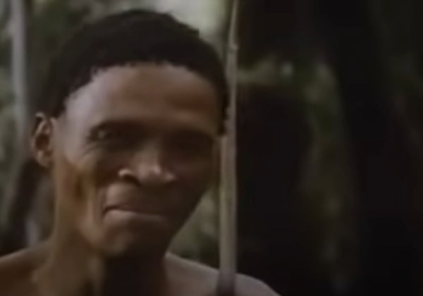 Actor N!xau Toma in The Gods Must Be Crazy