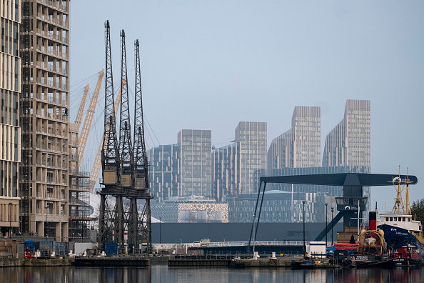 Canary Wharf Residential Construction In London