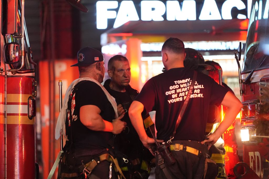 Firefighters respond to fires in Washington Heights, NYC
