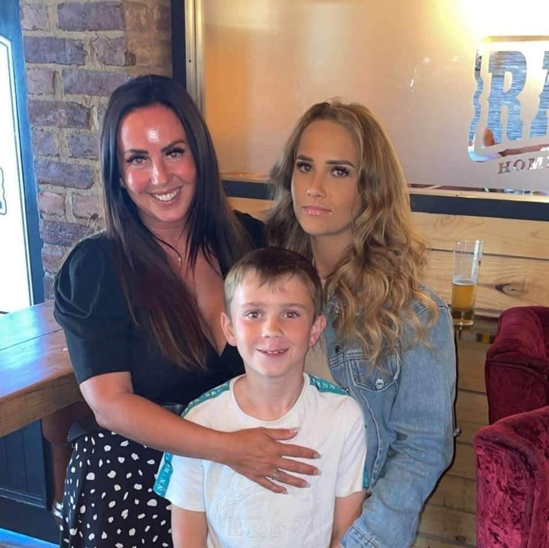 Helen and her kids
