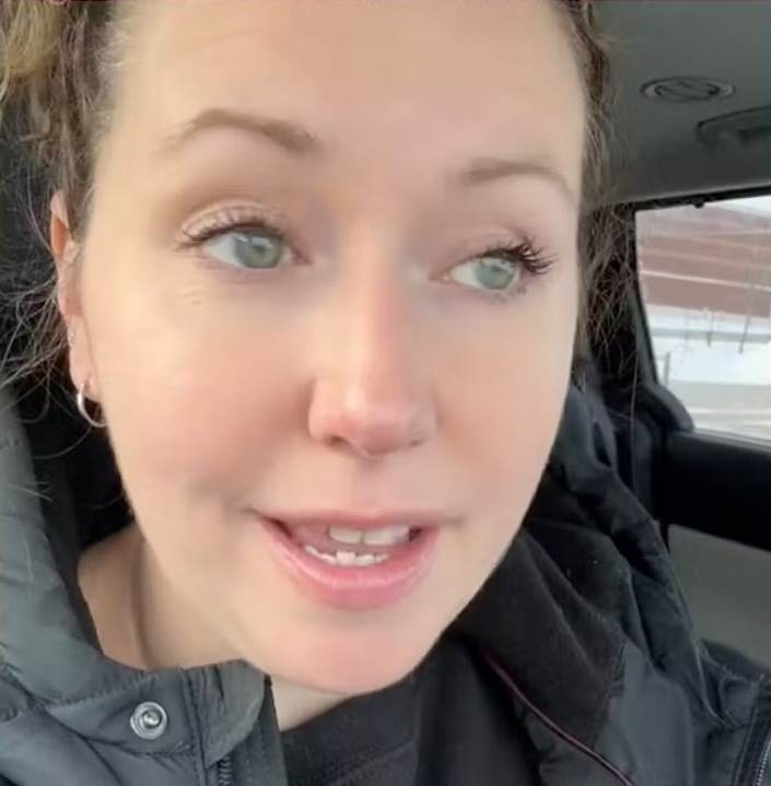 Mom TikTok Video (TikTok | radionikki/ScaryMommy)