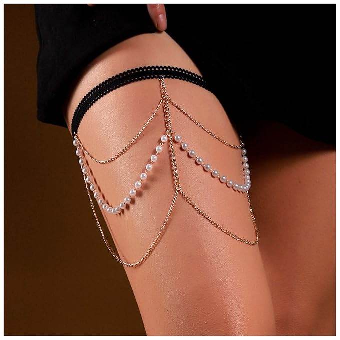 Pearl thigh chain (Yheakne via Amazon)