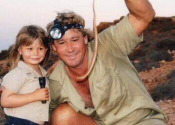 Steve and Bindi Irwin (Instagram | wildlifewarriorsworldwide)