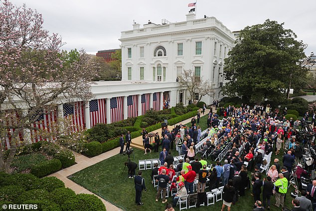  White House Rose Garden