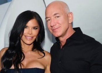 Jeff Bezos and his wife