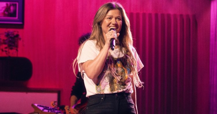 Kelly Clarkson