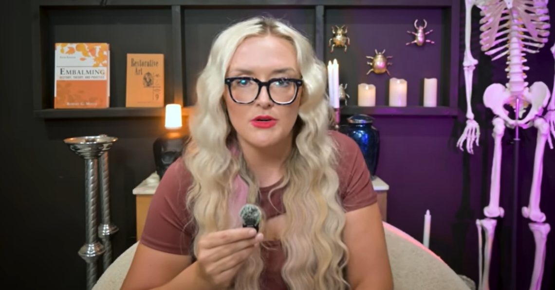 Lauren the Mortician
