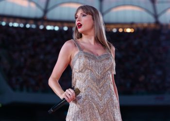 Taylor Swift on stage