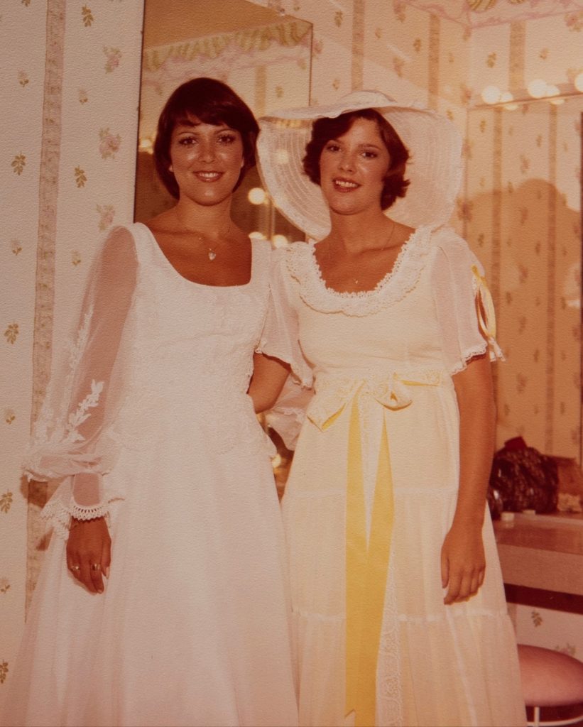 Kris Jenner and sister Karen Houghton