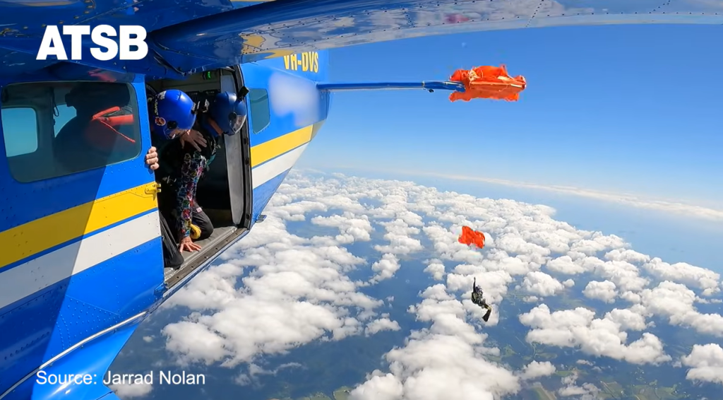 Video if skydiver's parachute getting stuck